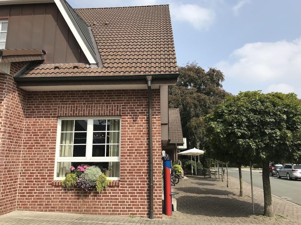 Althoff'S Landhotel Ochtrup Bagian luar foto